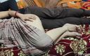 Soniya Singh: Evli kadın götten amcıkla 3 yarak istiyor