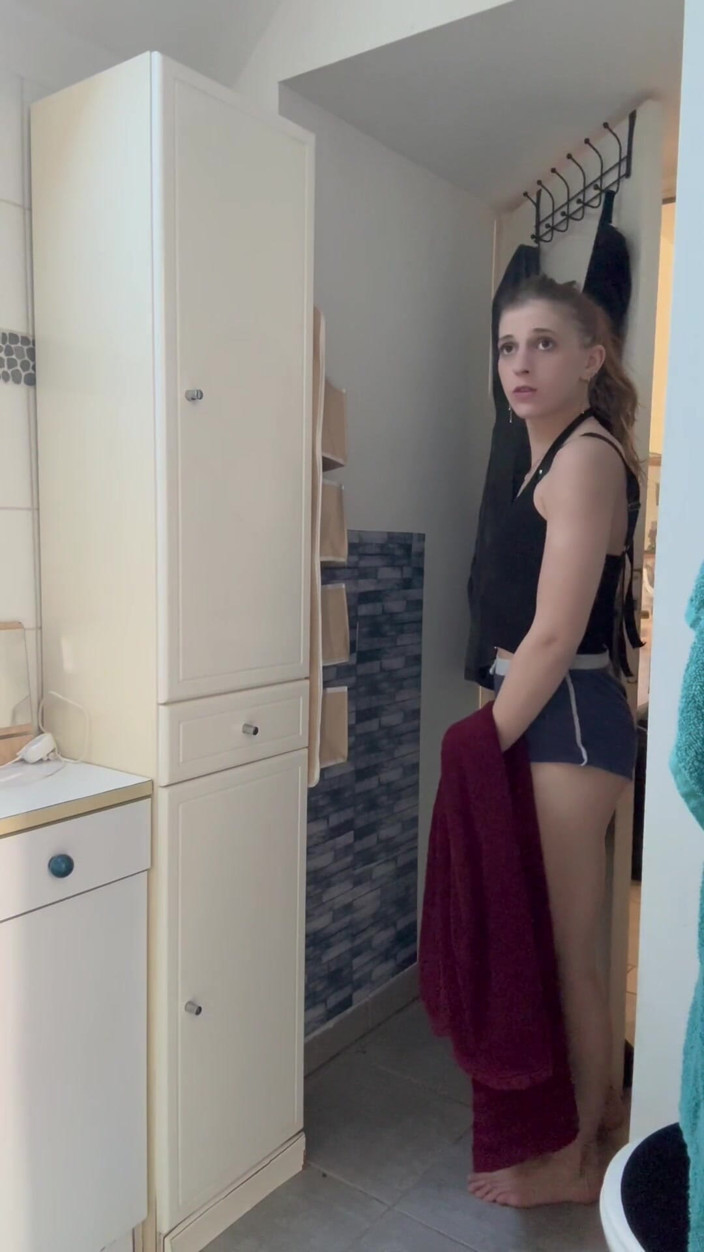 Xlolilelexx: Faccio la mia troia per te dildo vagina e fisting...