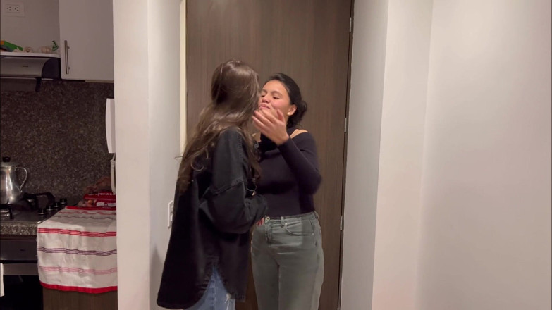 scarlettandc: I Pay My Best Friend A Sexual Visit