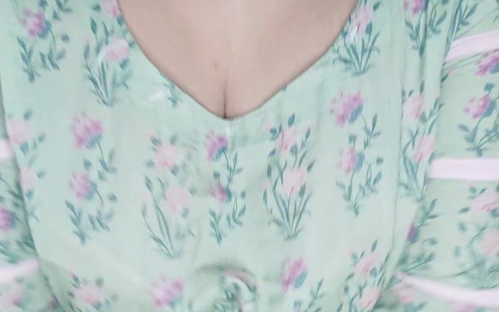 Faryal: Hôm nay ở nhà một mình chờ đợi một số đặc biệt
