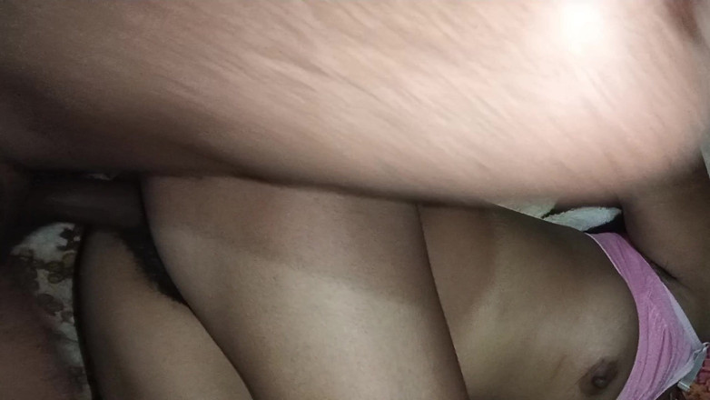 Sexy jaan: Part 2 Radha Bhabhi Kissed with Her Desi Devar Cum Shot,...