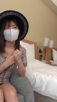 Beauty Conscious Babe - Slim F Cup Beauty Devoted to an Older Man - Ep1