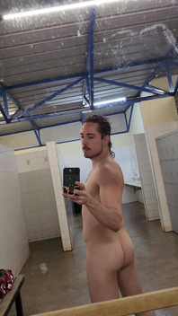 Mirroring Dick All Around