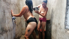 catalinagrande: Saya pergi melawat ladang dan berkongkek dengan tiri saya yang...