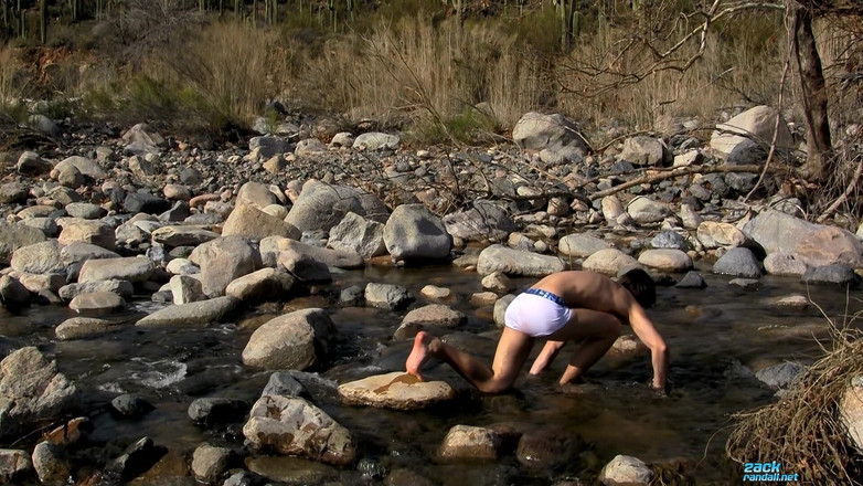 Zack Randall: A Hot Wilderness Jack off