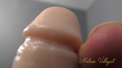 Mxtress Valleycat: POV mean feet