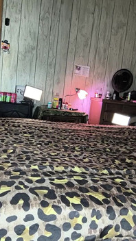 내가 가기 전에 몰래 기다릴 때 시트를 더럽히다