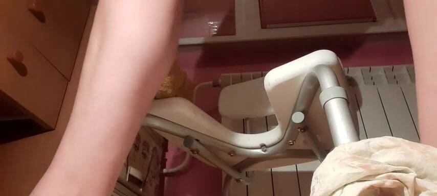 Putarankahotmilf: Fick und spreiz meine muschi auf stuhl, spekulus, gebärmutterhals, squirting,...