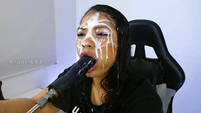 anabel693: Yüze boşalma) aç ana güzel yüzüne ne boşalıyor