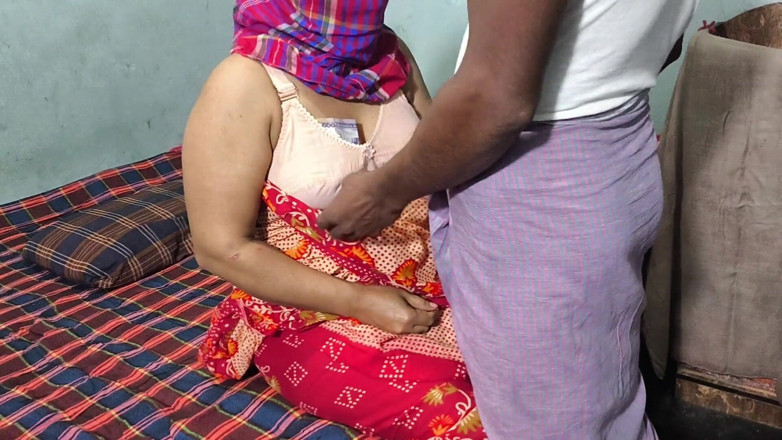 SAFI TV: Veo a mi tía acostada en la cama en una...