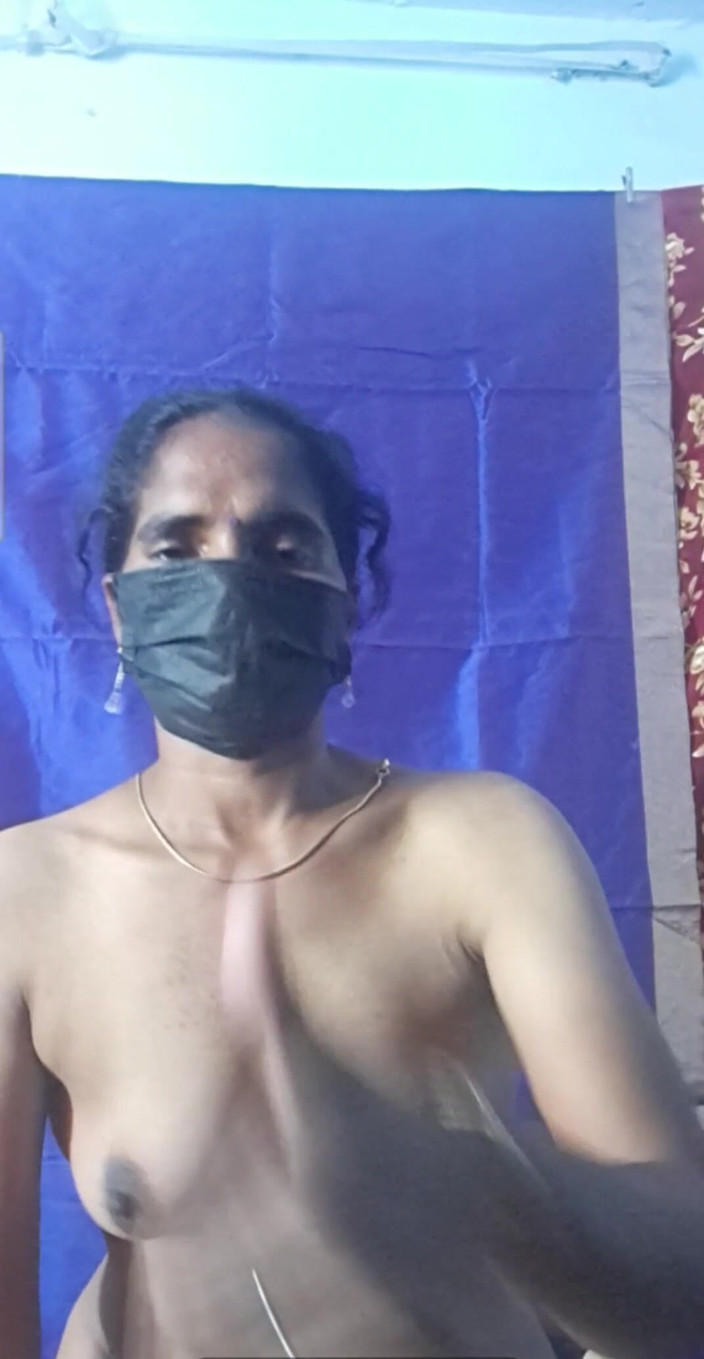 Jayaselvi: भारतीय तमिल गांव की आंटी का पूरा शरीर नग्न वीडियो कॉल