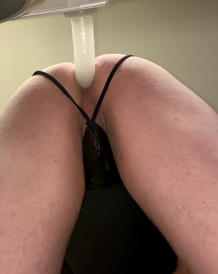 Sweethole: Dildo ride in black g strings