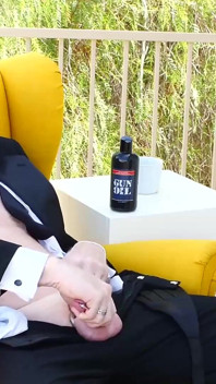 Bearfilms - ursul de argint Rusty Mcmann se masturbează solo și ejaculează