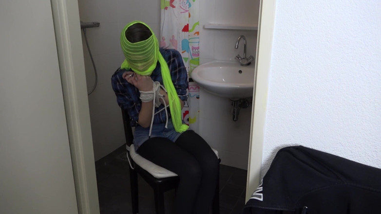 Restricting Ropes: Luna Grey - pt2 Rusia