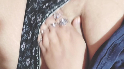 Muskaan bhabhi xxx: Pengalaman pertama mahasiswi india - asli &raw