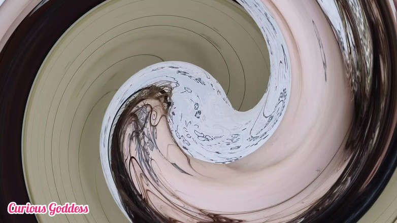 Adrian And Curious: 好奇女神 - 热辣熟女互相吮吸大屁股骑脸骑乘毛茸茸的阴户操射菊花 第4部分