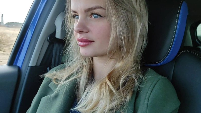 S-Wife Katy: Kouření v autě, pro výlet.část 1