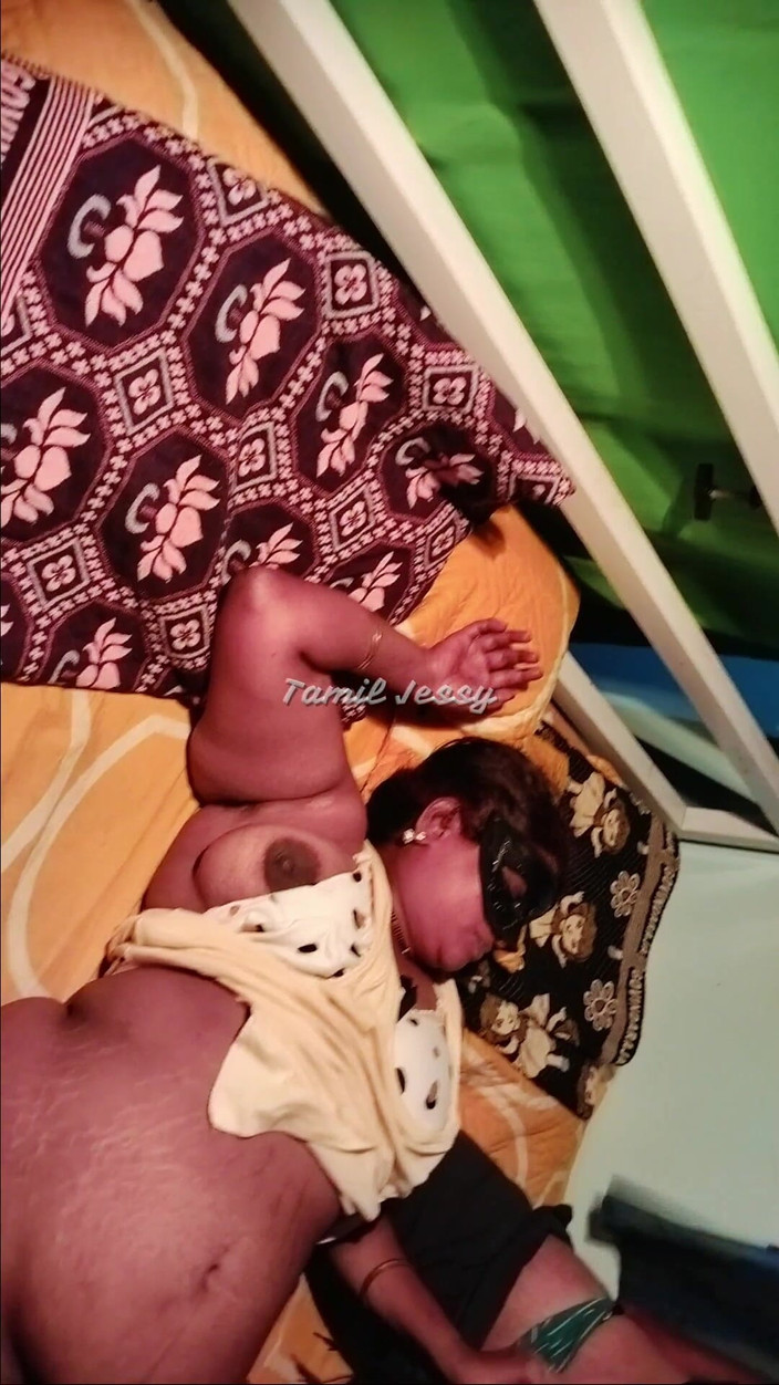 Tamil Jessy: Kongkekkan U Baby