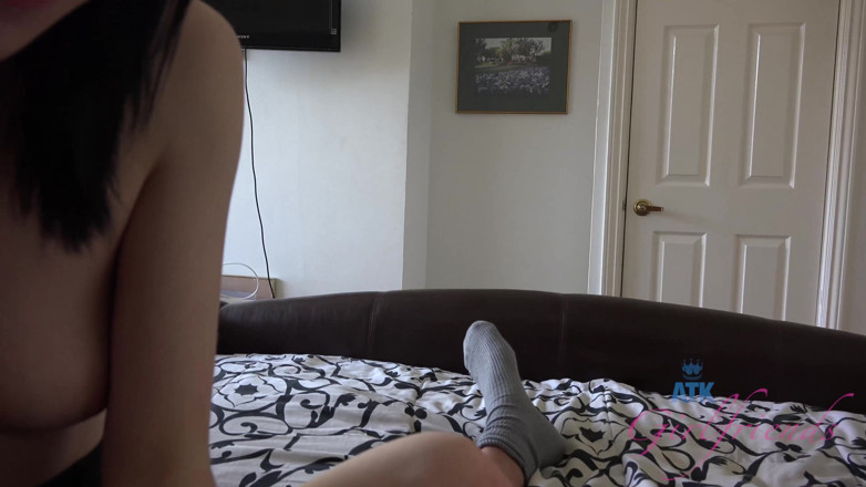 ATK Fans (Girlfriends): Virtual handjob/footjob/blowjob with ivy aura