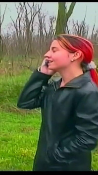 Red Head Teen Girl Pissing Outdoor