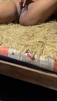 MILF mit dicken titten liebt schwarzen schwanz