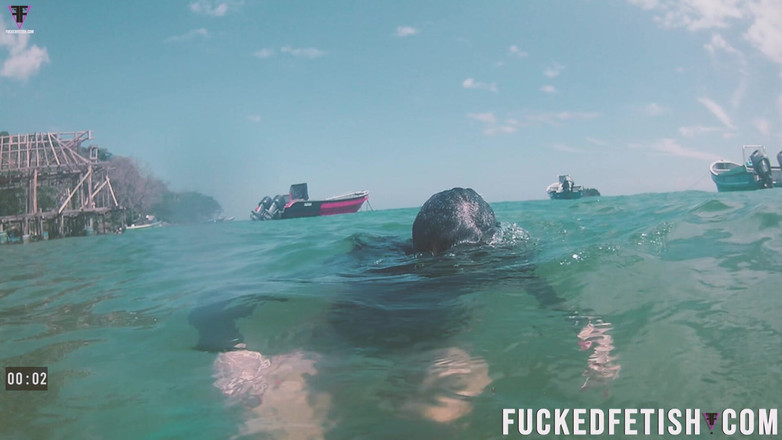 Fucked fetish: Free diving pinne sotto mare aperto sexy dea latina