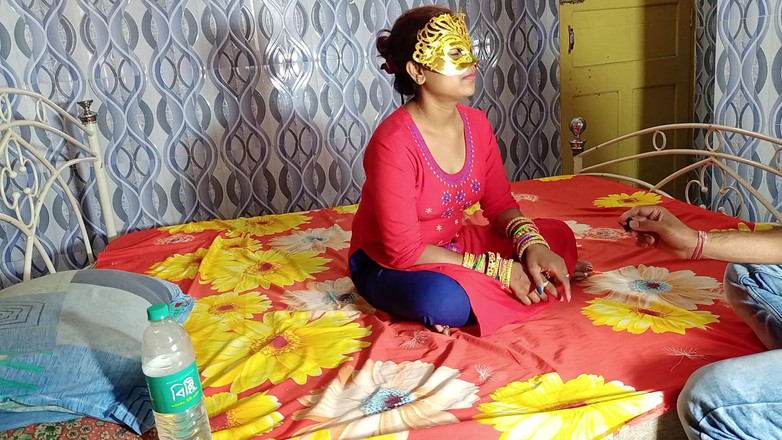 FireeCouple: Nauczycielka opuściła dom studentki po ślubie