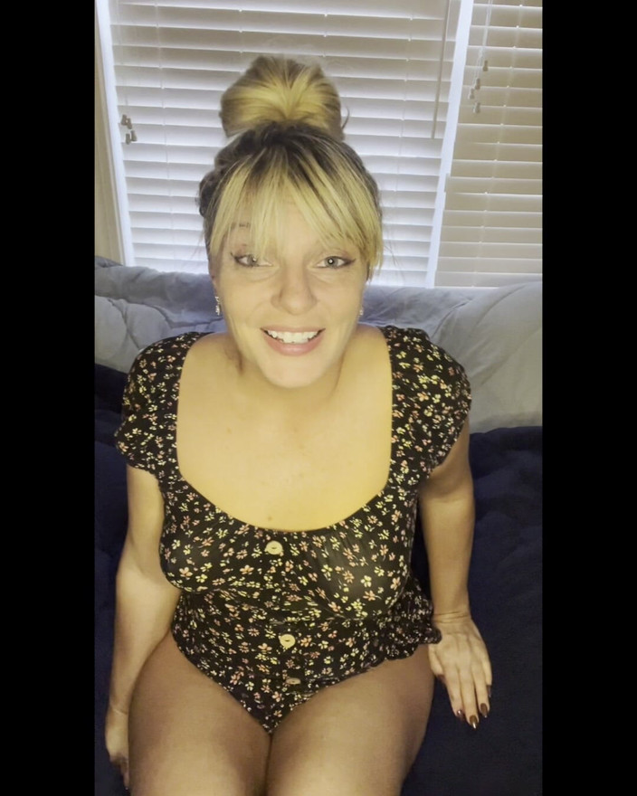 Whitneylane: Tinder date är krympt för att vara mina sexleksaker