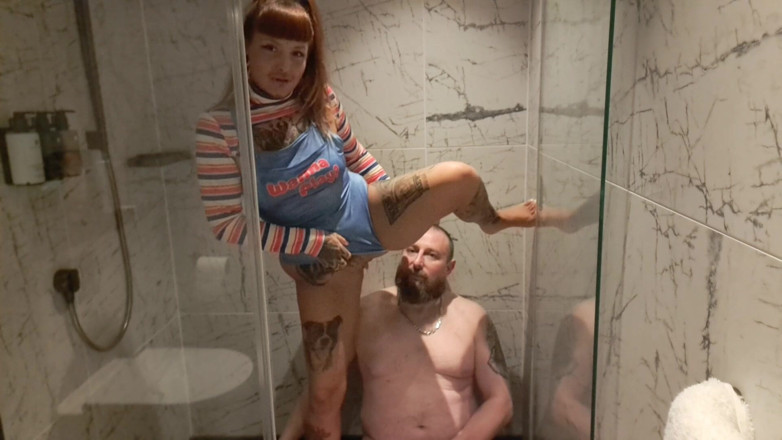 Yourfavecumslut: Chucky vuole pisciare