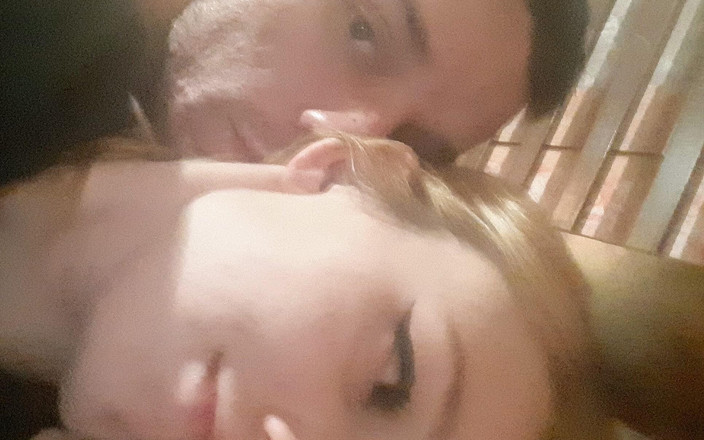 TnT4real: 那根鸡巴太深了！