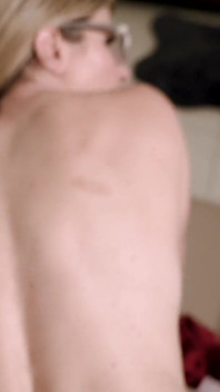 Cory Chase em Preso em Casa com Minha Madrasta
