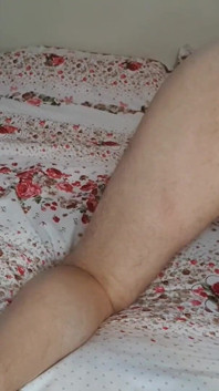 bare slink dildo ke saath atyadhik gahri gand chudaee. 45 semi ka vishaal bat plag mere premi ki moti gand chod raha hai