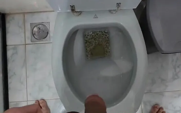 Lkdick8: Pee Video