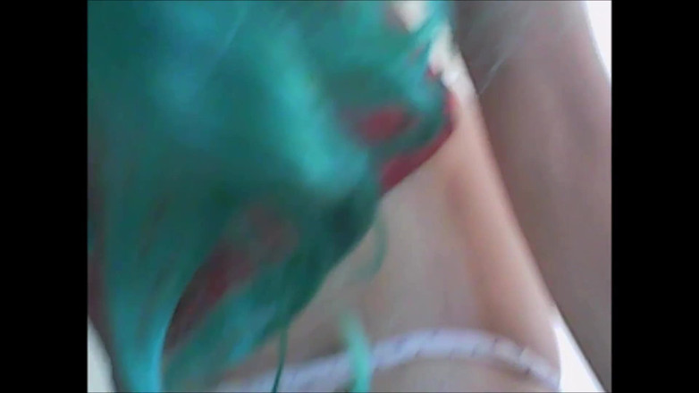 savannahamatoriale: 나는 후장과 오줌을 싸고 있어