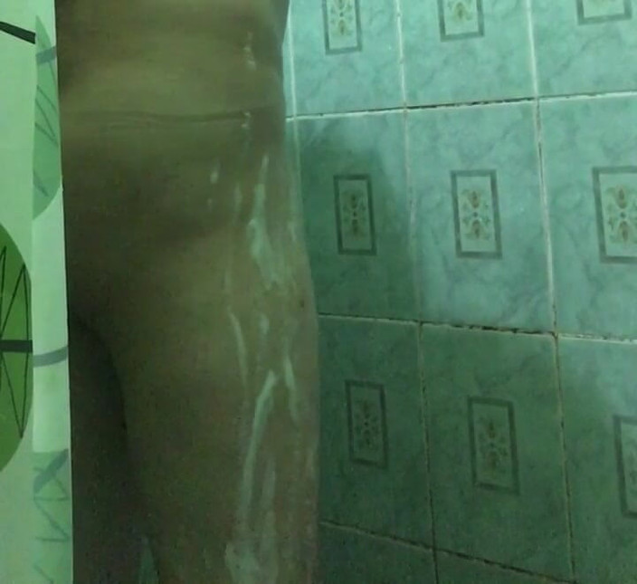 Leo: Min feta skam, tjock kuk