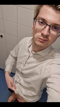 Well Its Almost the End of My Shift so I Can Enjoy a Bit with a Little Break with You