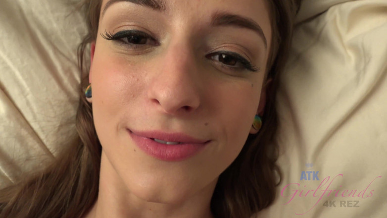 ATK Fans (Girlfriends): Virtual boquete/punheta com os pés/punheta com Willow Hayes