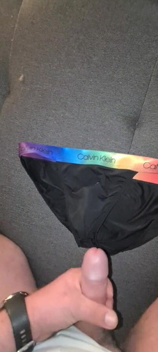 CumShorts: Sborro sulle mie mutande