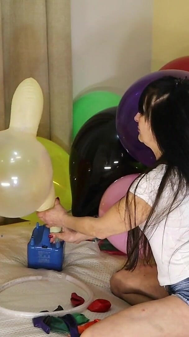 Balloons Party (Ballooncina) Balloons Party (Ballooncina)