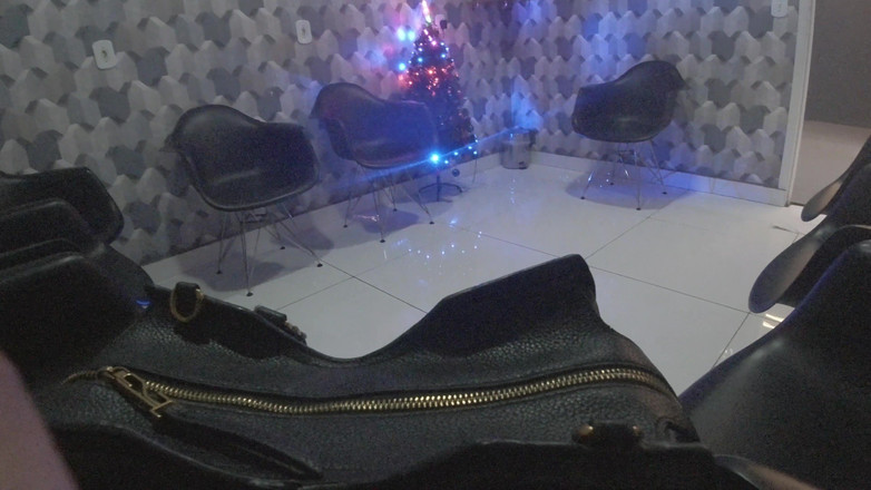 Casal Mattos: Ehemann putzt creampie und isst das warme sperma des stiers