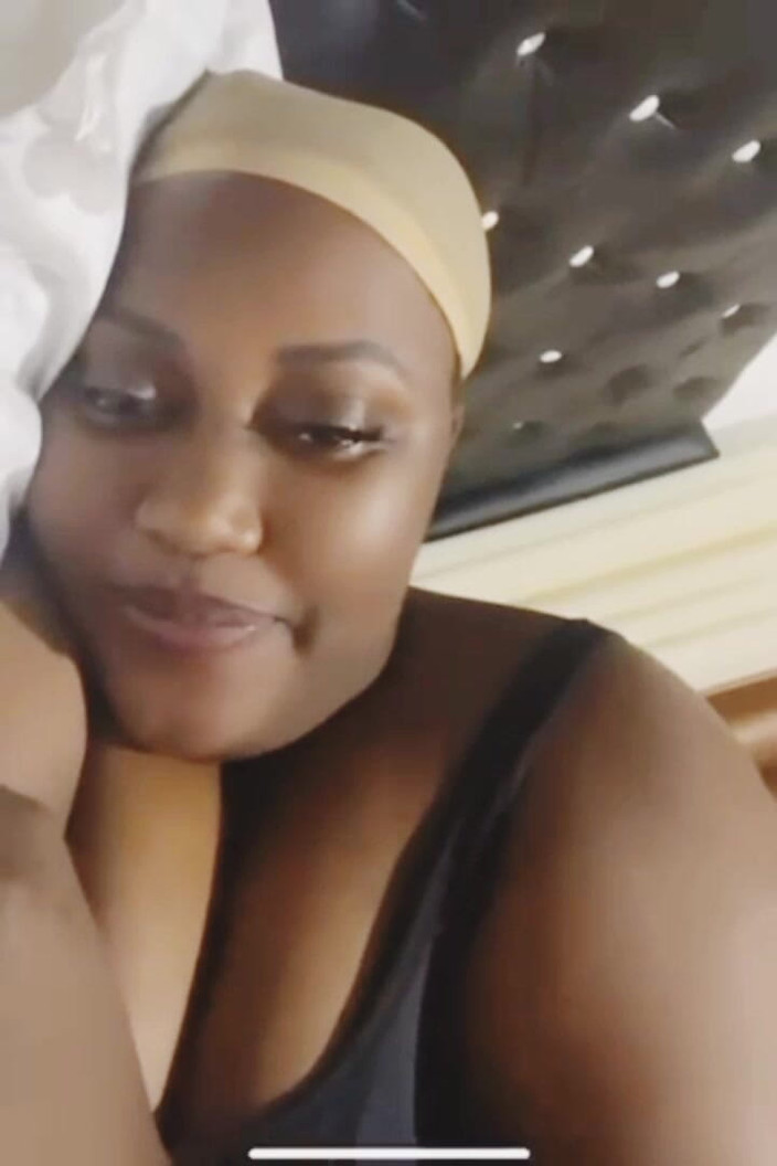 Me and my new slut: Chica gorda de ébano tiene un gran coño gordo y se...