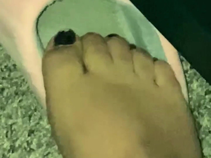 Gothbarbiemexi: पैरों वाली कामुकता का वीडियो