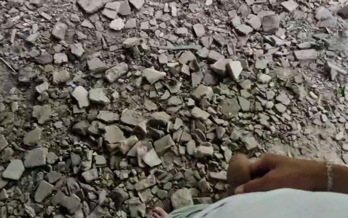 AlexGay: Twink s-a pierdut în Ruine. Tată paznic mi-a futut curul fără...