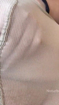 Strumpfhosen necken und titten lutschen