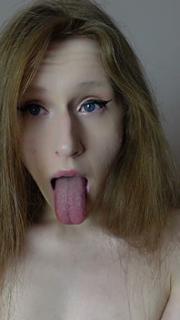 Je Te Supplie D’éjaculer Sur Mon Visage Et Ma Langue