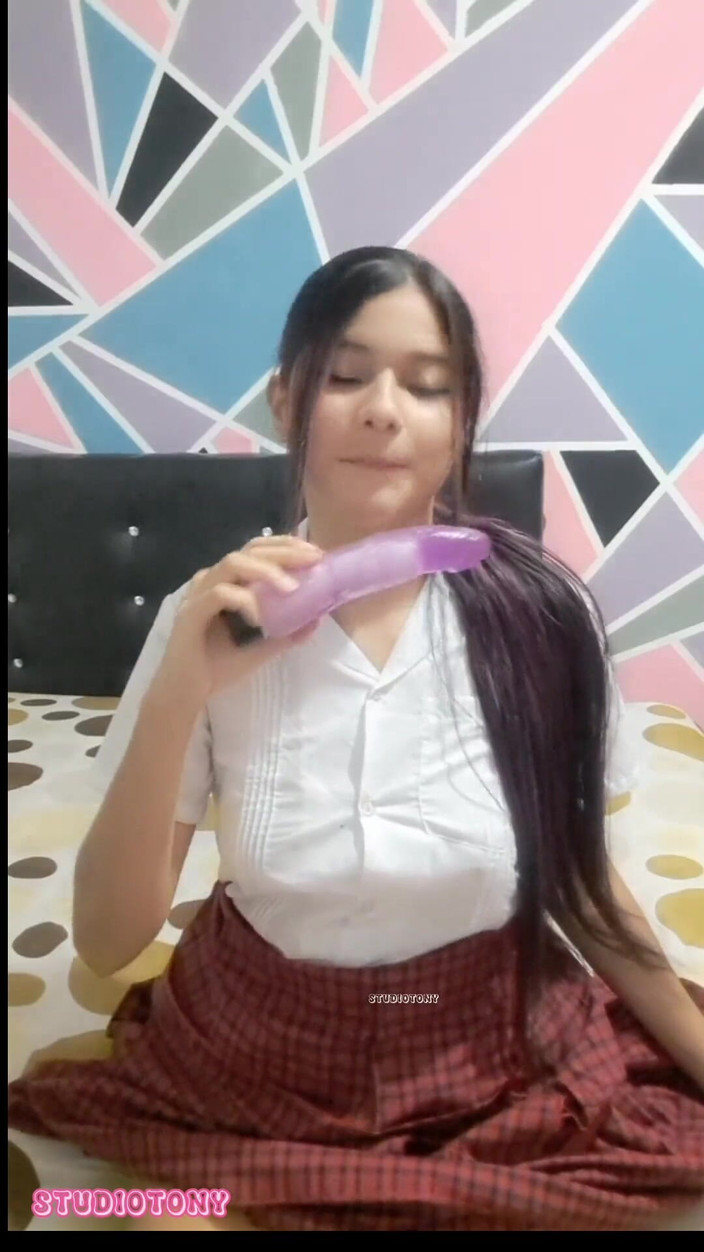 Yuli and tony: Video call putri sutradaraku bagian 1