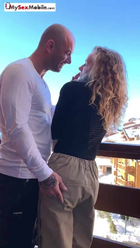 MySexMobile: French blonde Angel Emily sextape from winter holiday
