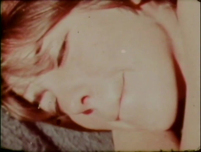 Vintage Usa: Sweet young vintage girl take a big cock