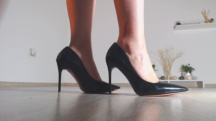 LegsOnHeels: Kaki saya dengan tumit, berjalan-jalan dengan rahmat