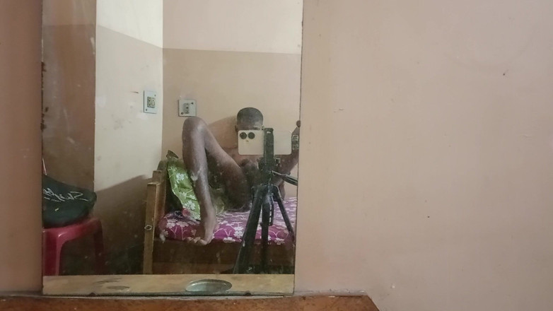 LinearOrnament35: Sex în cameră - pas în viața mea - primul videoclip sexual